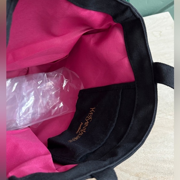 Yves Saint Laurent YSL Tote Bag Black Gold Embroidery Logo New - Picture 3 of 4